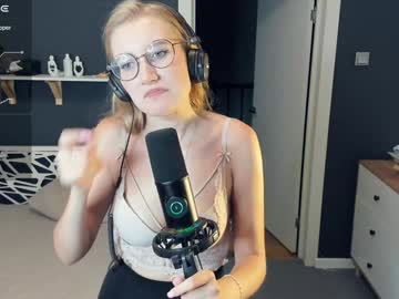 girl 18+ Video Sex Chat With Cam Girls with mind_of_heart
