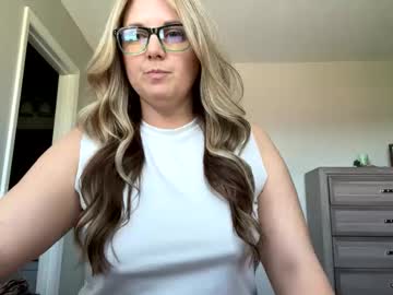 couple 18+ Video Sex Chat With Cam Girls with juicypeach36