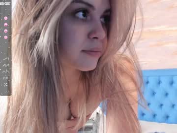 girl 18+ Video Sex Chat With Cam Girls with keeleyhilby