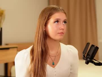 girl 18+ Video Sex Chat With Cam Girls with elvinagallamore