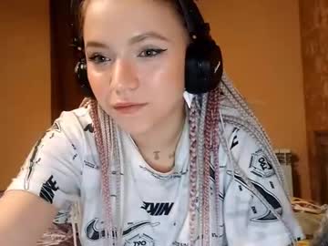 girl 18+ Video Sex Chat With Cam Girls with sizzling_angel_555
