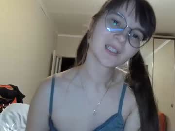 girl 18+ Video Sex Chat With Cam Girls with kiragoldens