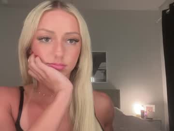 girl 18+ Video Sex Chat With Cam Girls with aurorabenson