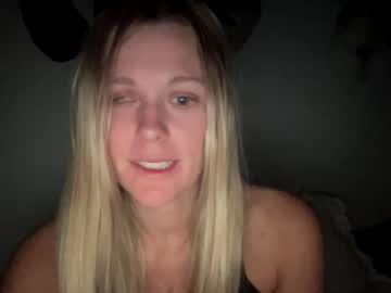 girl 18+ Video Sex Chat With Cam Girls with beachbabi
