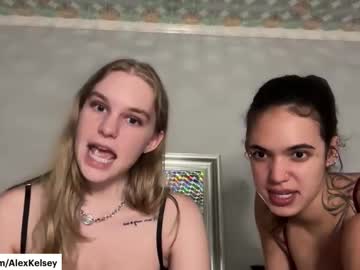 girl 18+ Video Sex Chat With Cam Girls with okjas