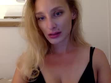girl 18+ Video Sex Chat With Cam Girls with marilyndevilish
