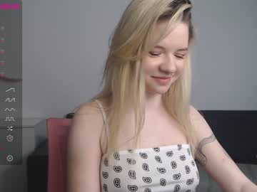 girl 18+ Video Sex Chat With Cam Girls with milaxaysy01
