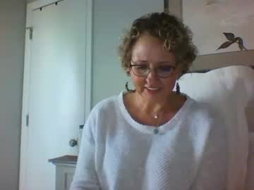 girl 18+ Video Sex Chat With Cam Girls with momnxtdoor