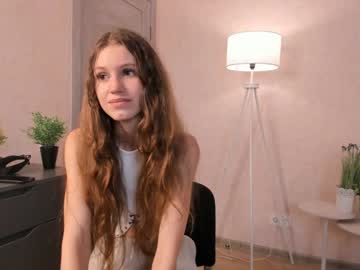 girl 18+ Video Sex Chat With Cam Girls with katiecullimore